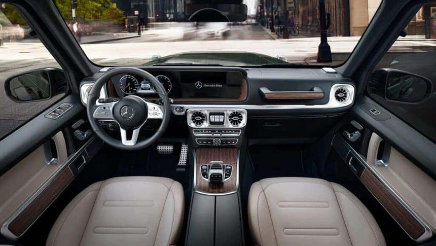Mercedes G-Wagon interior cabin
